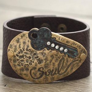 “The Journey Awakens the Soul” Leather Snap Bracelet